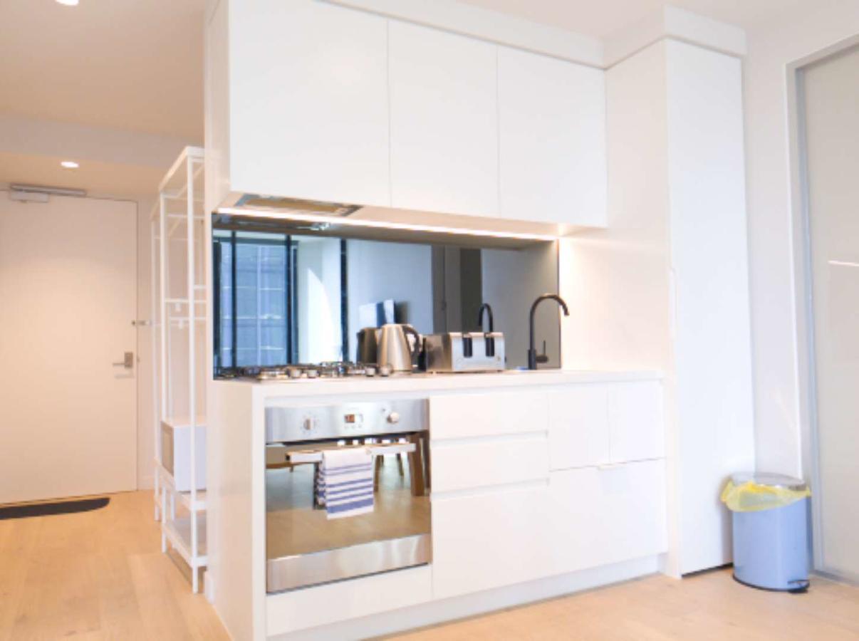 Light Tower Apartment Melbourne Eksteriør bilde